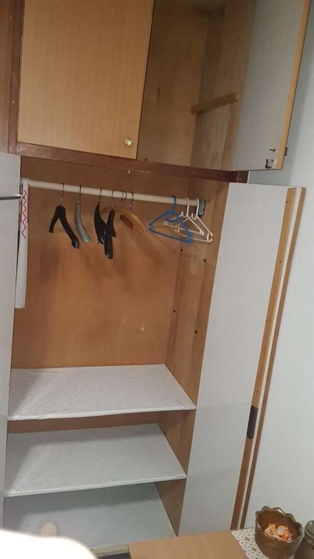 Проживание в семье Room for a real price Подгорица-12